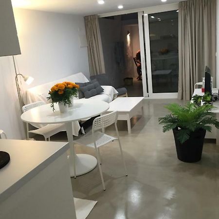 Apartamento Playa Encantador ปูแอร์โตเดลคาร์เมน ภายนอก รูปภาพ