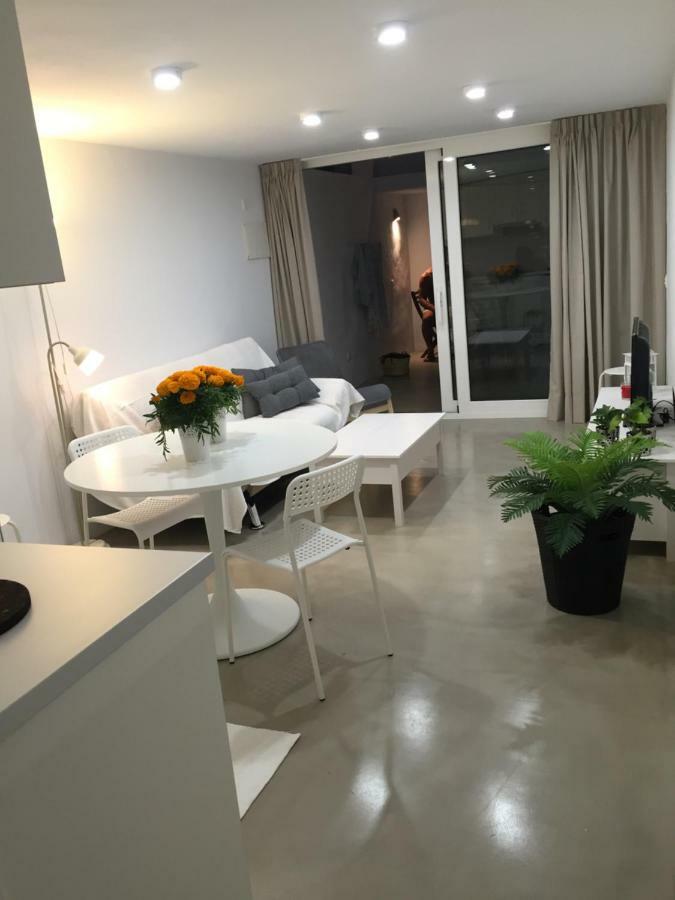 Apartamento Playa Encantador ปูแอร์โตเดลคาร์เมน ภายนอก รูปภาพ